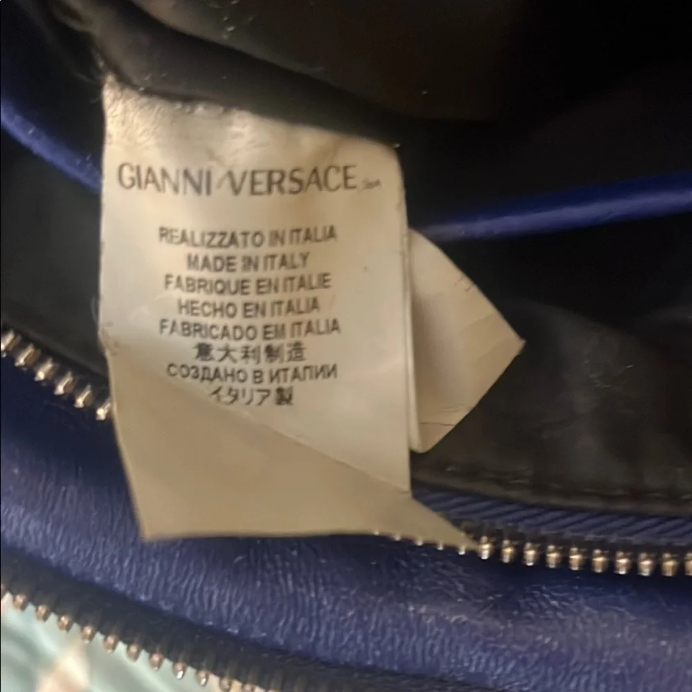 Versace bag - Picture 4 of 16